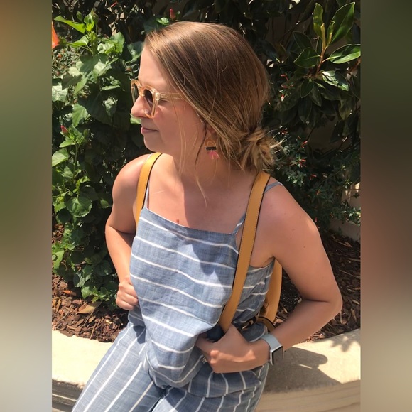 Meet your Posher, Lindsey - Picture 2 of 3